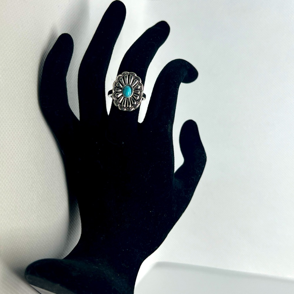 NWT Boho Blue Turquoise Stone & Sliver Stone Ring